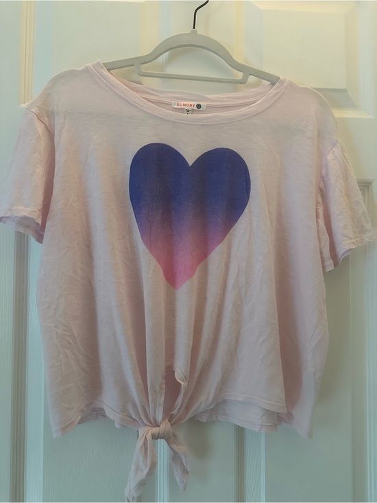 Sundry Tops - Sundry Pale Pink Tie-Front Tee with Blue-Purple Ombre Heart